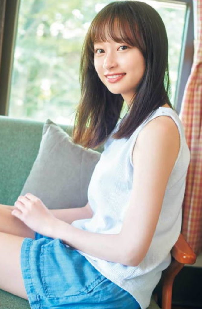 影山優佳 抜けるアイドル