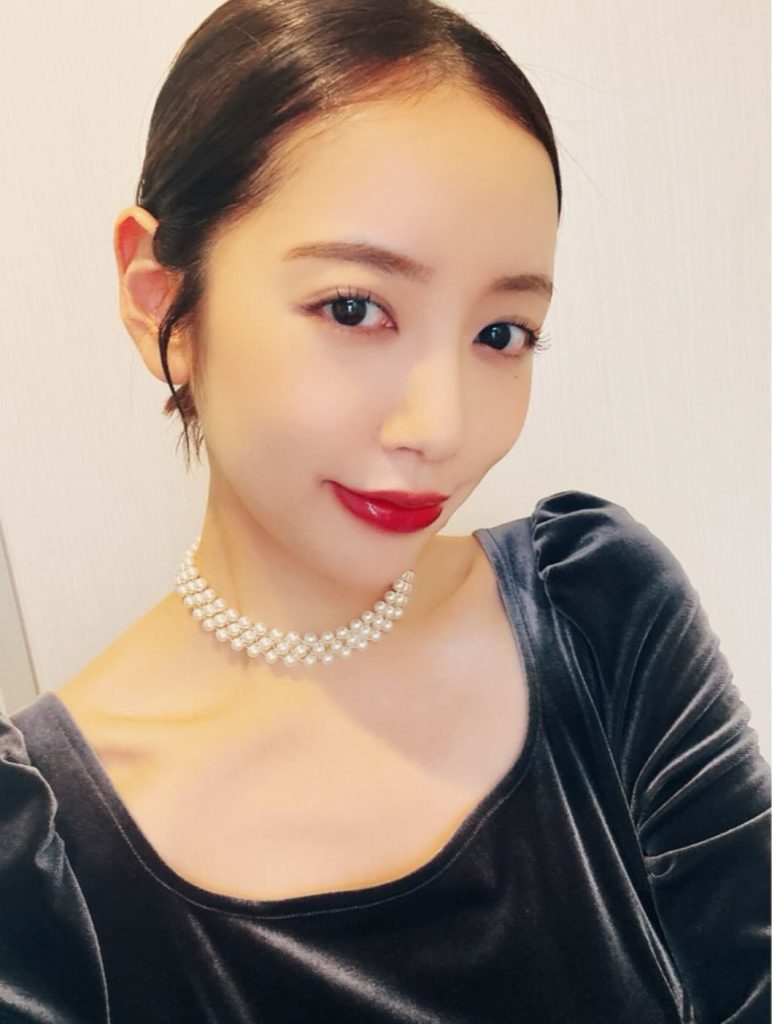 美咲かんなの上品で可愛い顔アップ画像