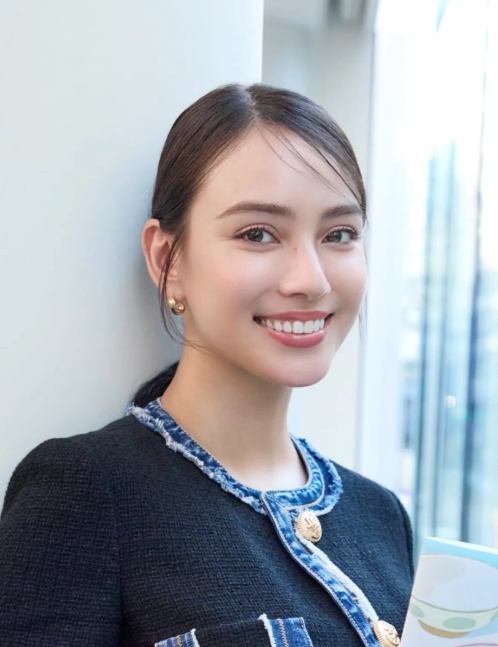 滝沢カレン　美人